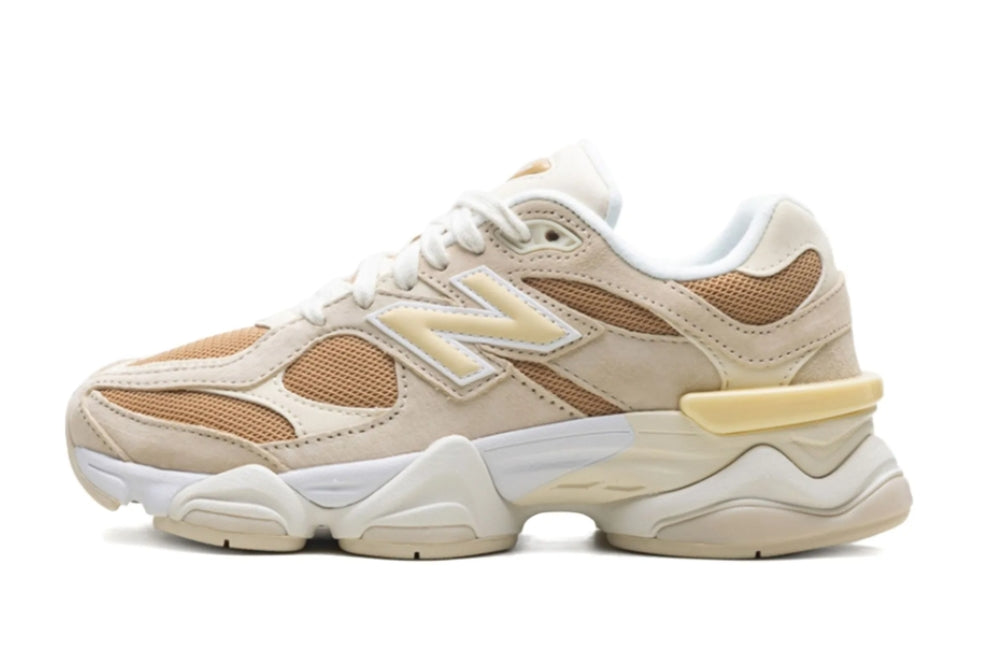 New Balance 9060 Champs Sport Exclusive - Sea Salt / Beige